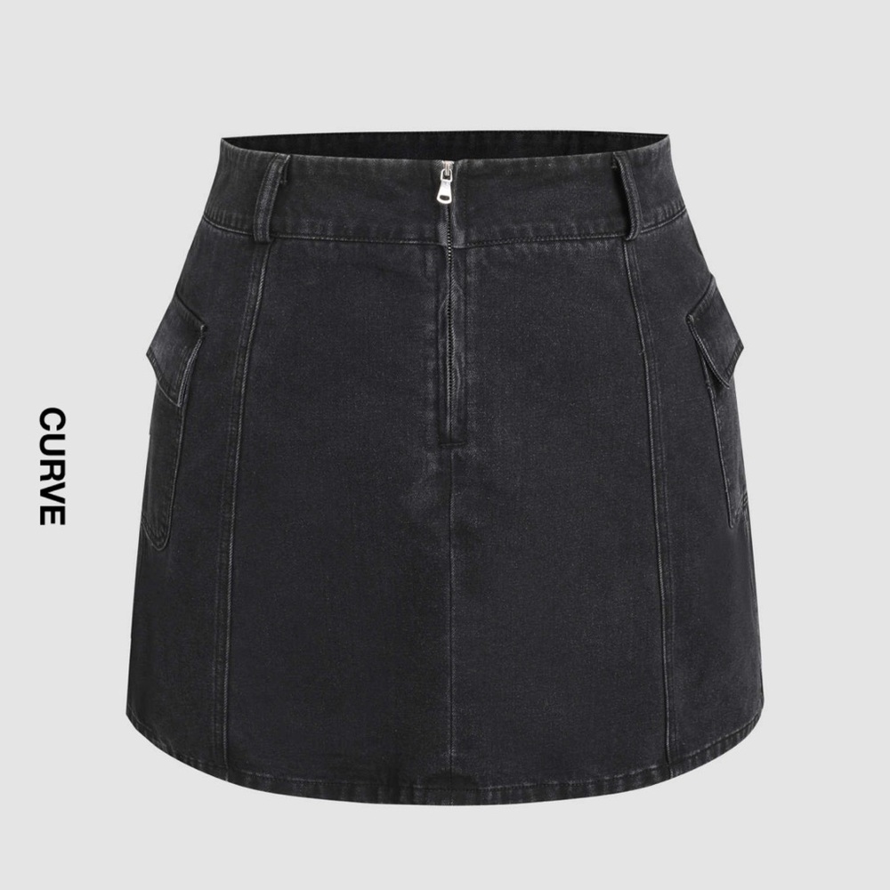 DENIM SOLID ZIP UP POCKET CARGO SKIRT CURVE & PLUS NWOT